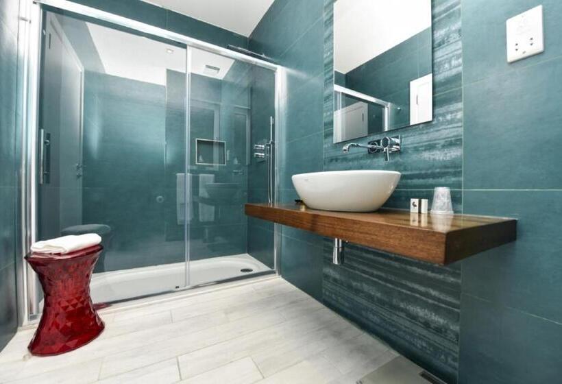 اتاق لوکس, Quaint Boutique Hotel Xewkija