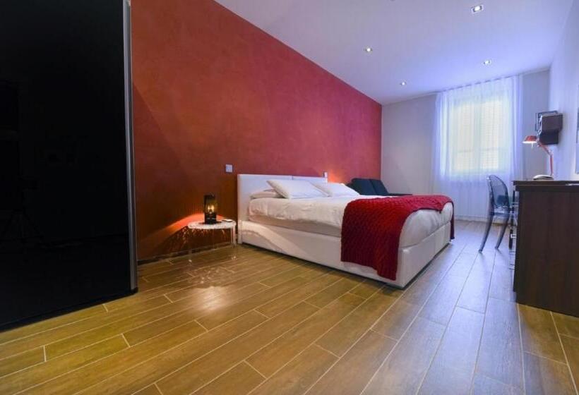 اتاق لوکس, Quaint Boutique Hotel Xewkija