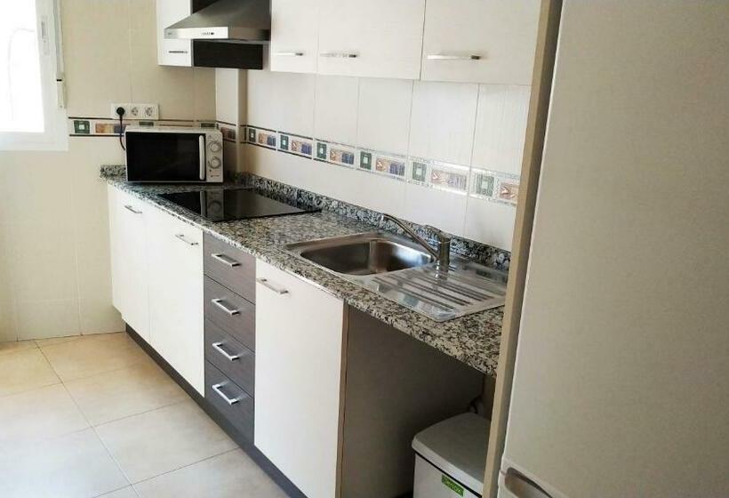 شقة غرفتين, Apartamentos Neptuno 3000