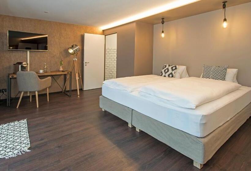 غرفة ديلوكس مزودة بشرفة, 2b