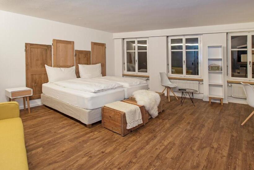 غرفة سوبيريور, 2b