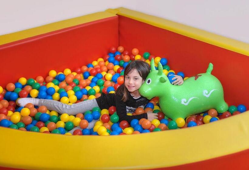 غرفة قياسية رباعية, Chalet Degli Angeli