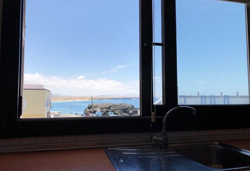 Апартаменты 3 Спальни Вид на Море, Cotillo Ocean View