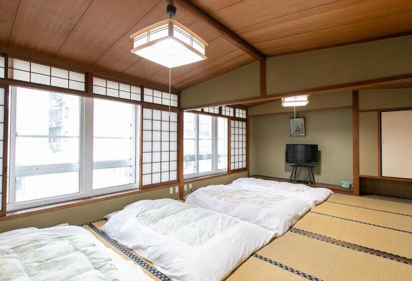 バス共有のスタンダードルーム, Tabist Matsuekan