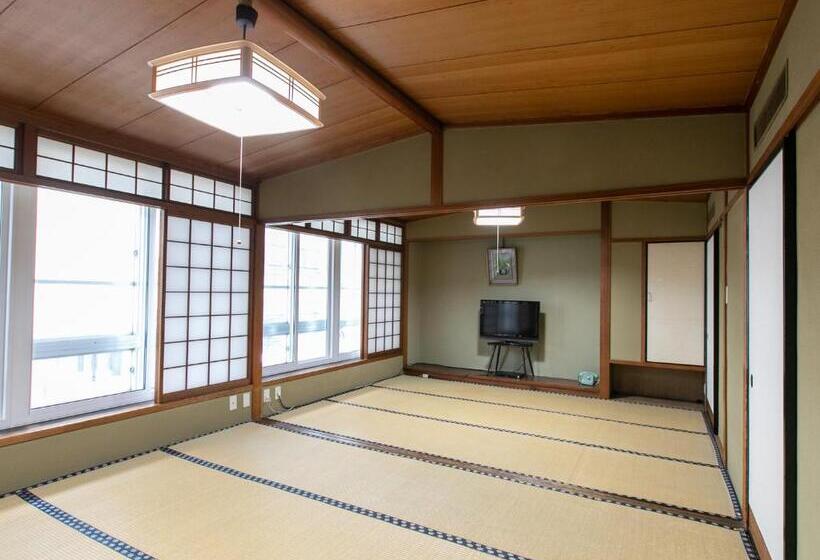 バス共有のスタンダードルーム, Tabist Matsuekan