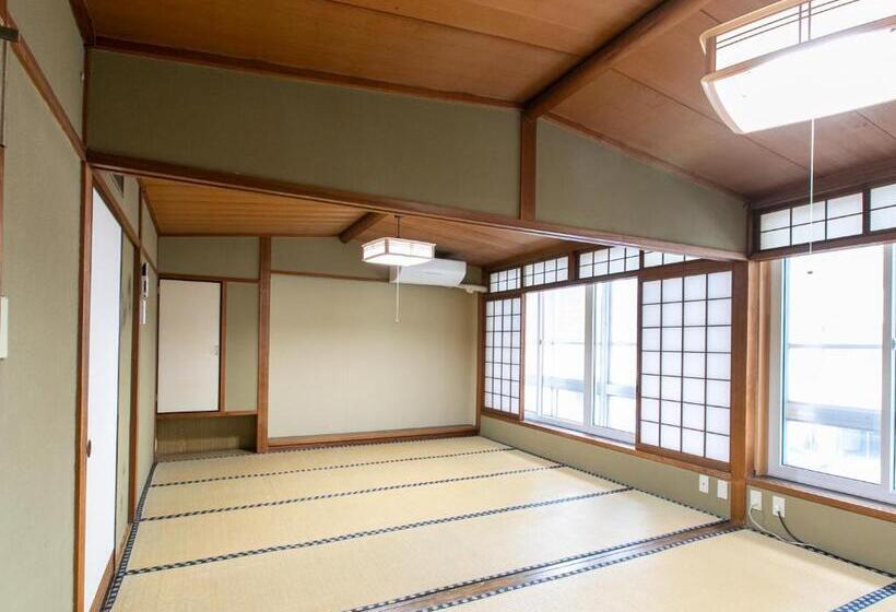 バス共有のスタンダードルーム, Tabist Matsuekan