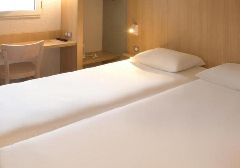 Номер Стандарт, B&b Hotel Angoulême
