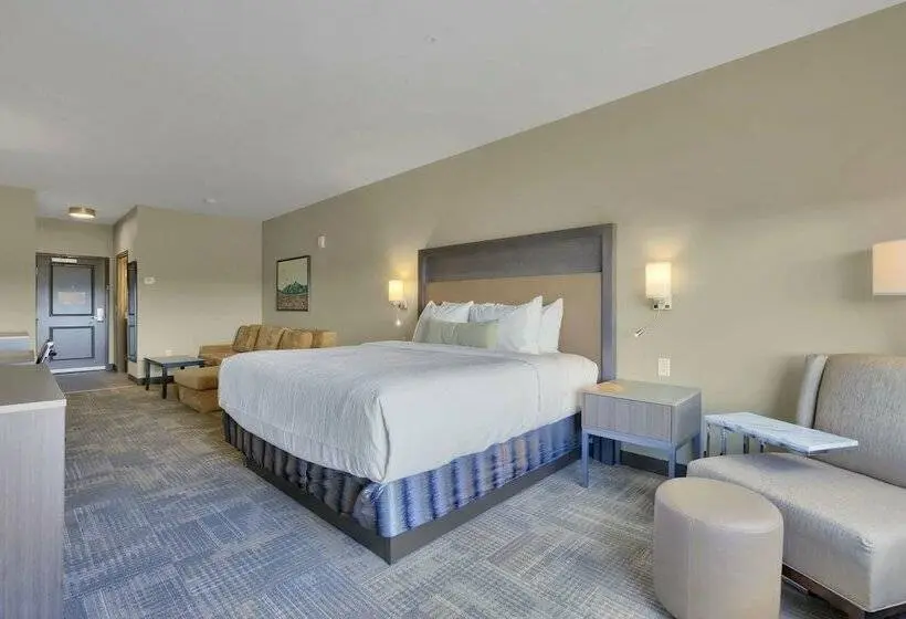 スイート, Best Western Plus Executive Residency Fillmore Inn