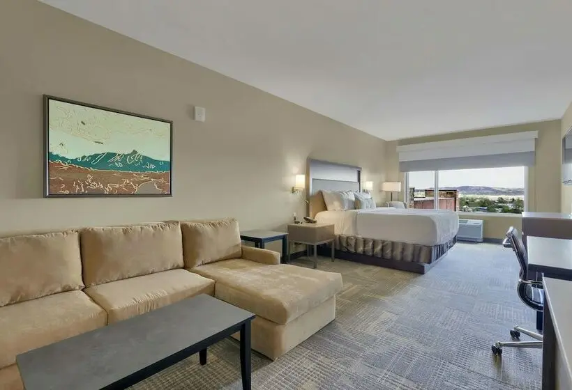 スイート, Best Western Plus Executive Residency Fillmore Inn