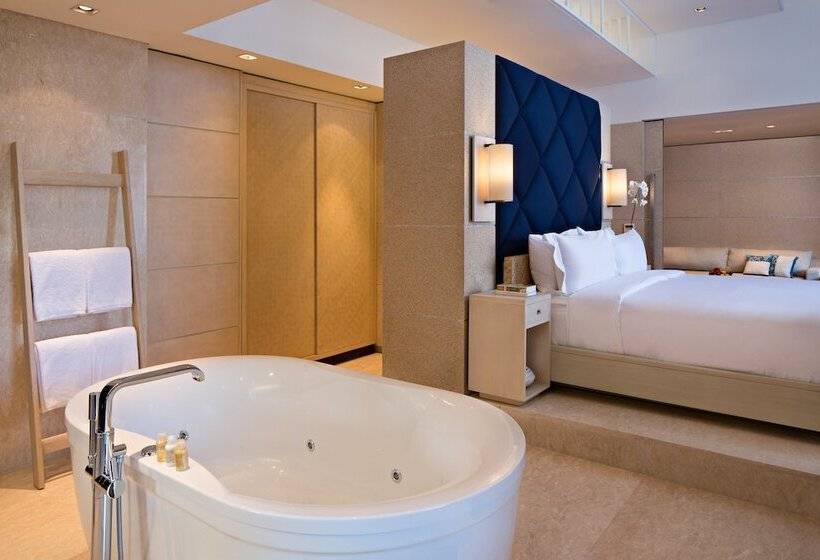 חדר פנטהאוז, Como Uma Canggu