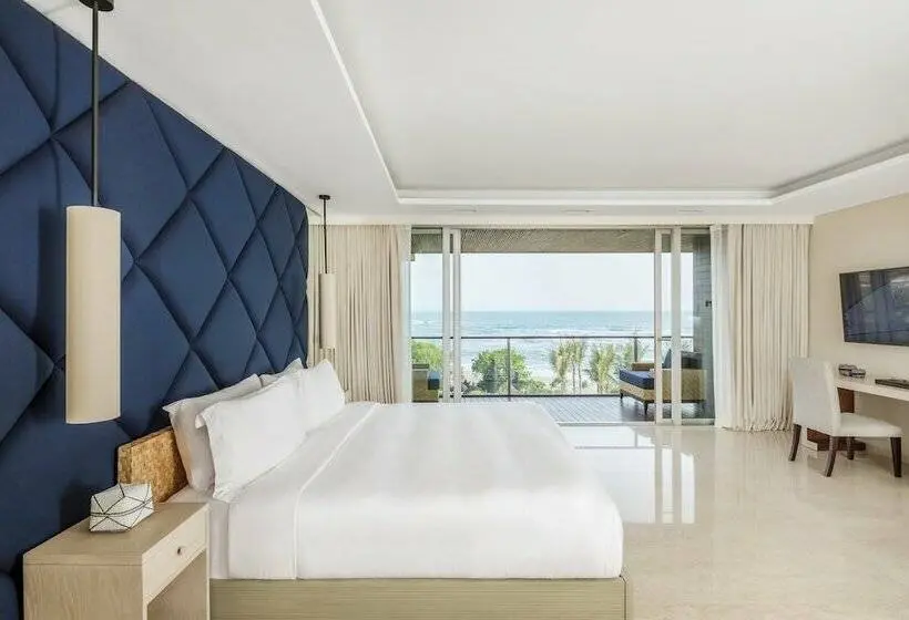Penthouse Room