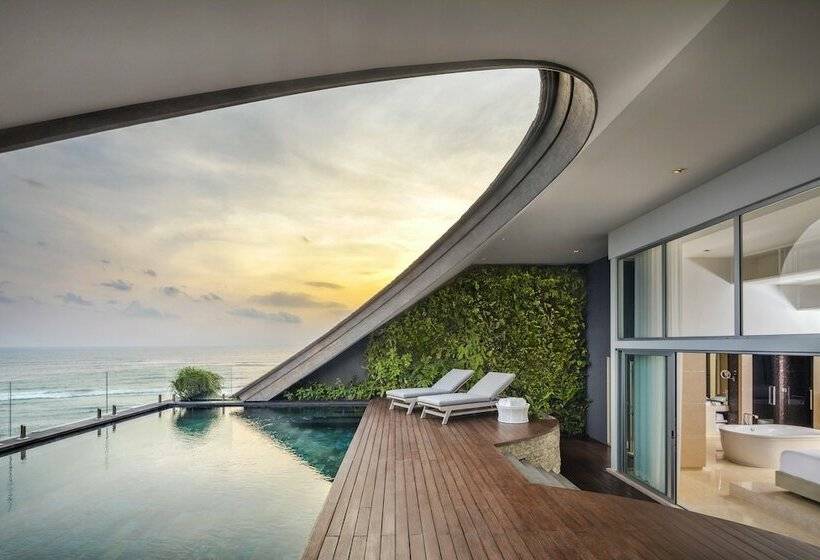 חדר פנטהאוז, Como Uma Canggu