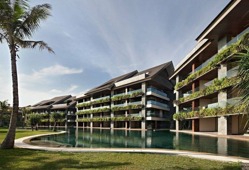 סוויטה, Como Uma Canggu