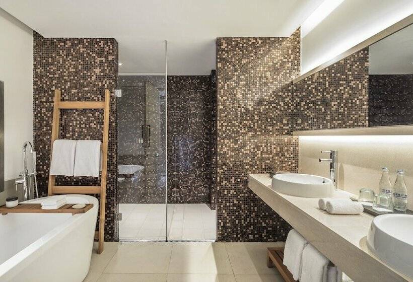 סוויטה, Como Uma Canggu