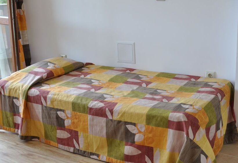 スイート, Festa Gardenia Hills