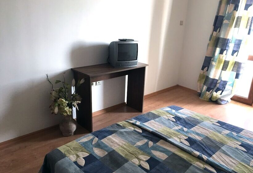 Люкс, Festa Gardenia Hills