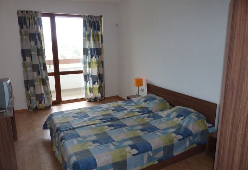 スイート, Festa Gardenia Hills