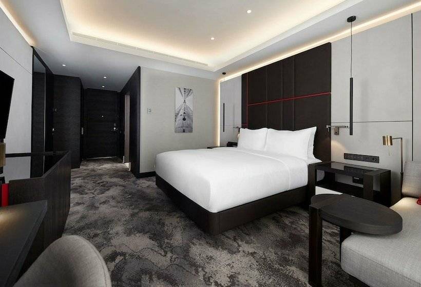 اتاق لوکس, Hilton Belgrade