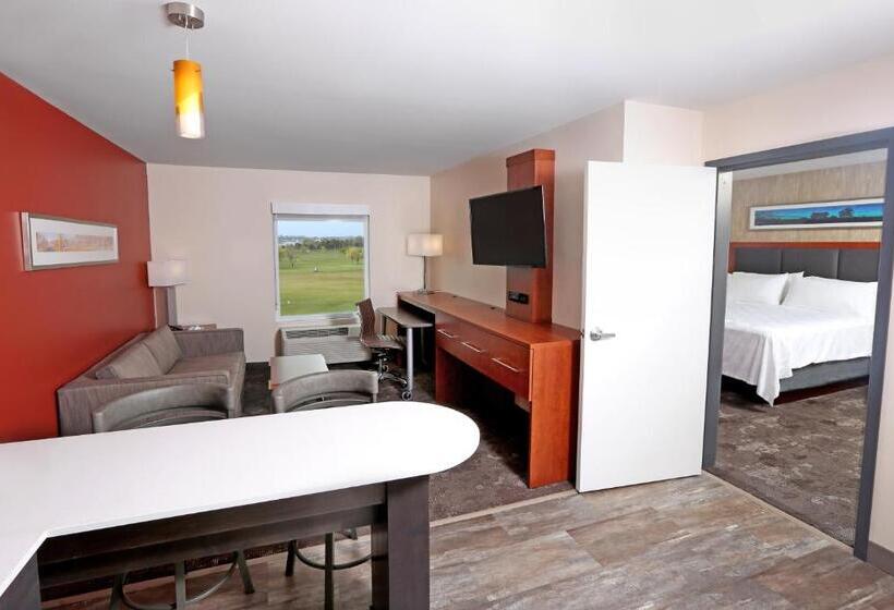 جناح, Holiday Inn & Suites Sioux Falls   Airport, An Ihg