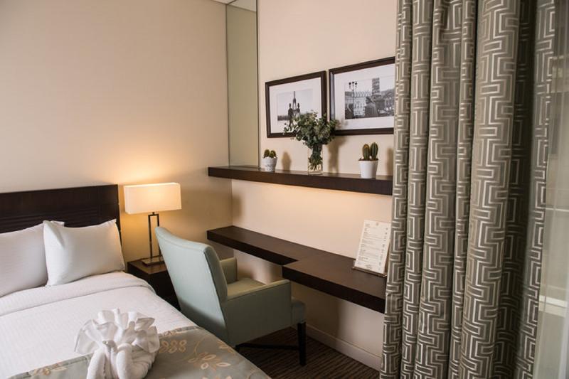 Quarto Deluxe Cama King, Holiday Inn & Suites Sioux Falls   Airport, An Ihg