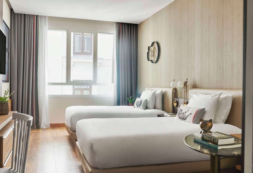 Семейный Номер, Hyatt Centric Gran Via Madrid