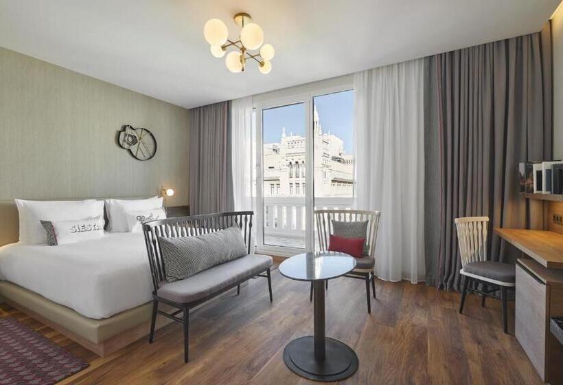 Номер Стандарт Двуспальная Кровать, Hyatt Centric Gran Via Madrid