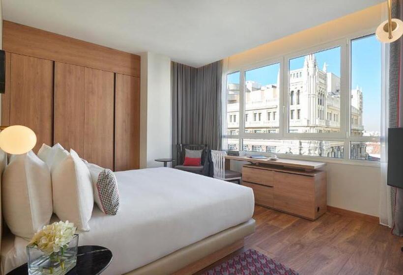 Стандартный Номер Кровать Кинг, Hyatt Centric Gran Via Madrid