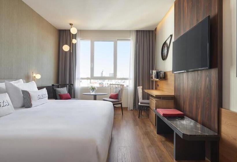 Стандартный Номер Кровать Кинг, Hyatt Centric Gran Via Madrid