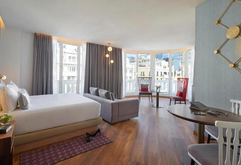 Люкс с Террасой, Hyatt Centric Gran Via Madrid