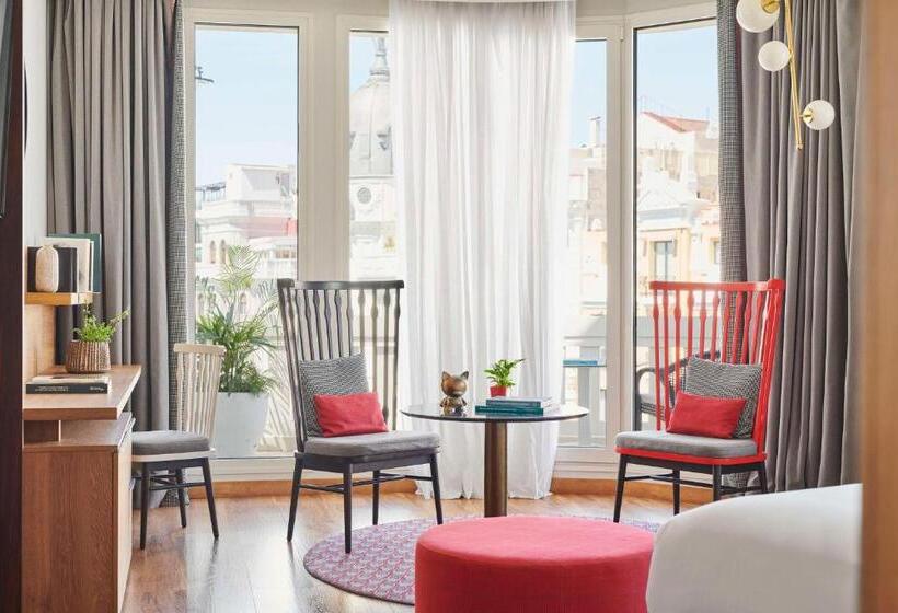 Люкс с Террасой, Hyatt Centric Gran Via Madrid