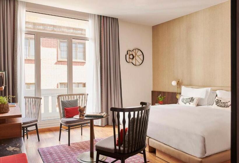 Стандартный Номер Кровать Кинг, Hyatt Centric Gran Via Madrid