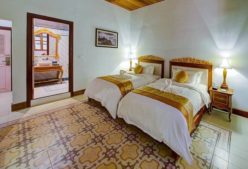 Люкс, Le Bokor Palace