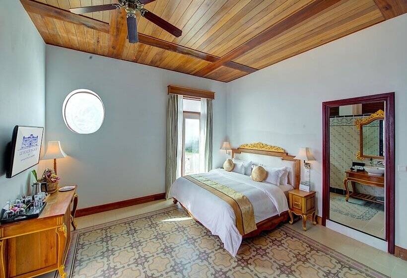 Люкс, Le Bokor Palace