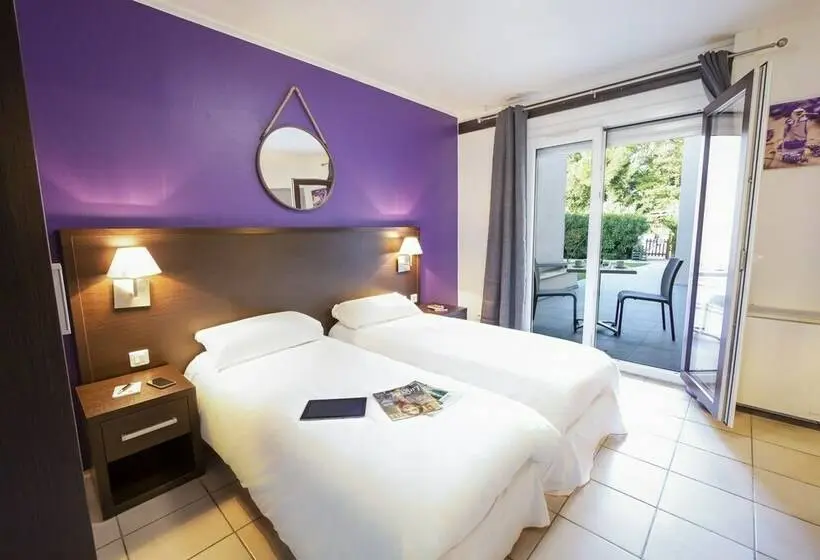 スタンダードルーム, Les Pins Blancs En Provence