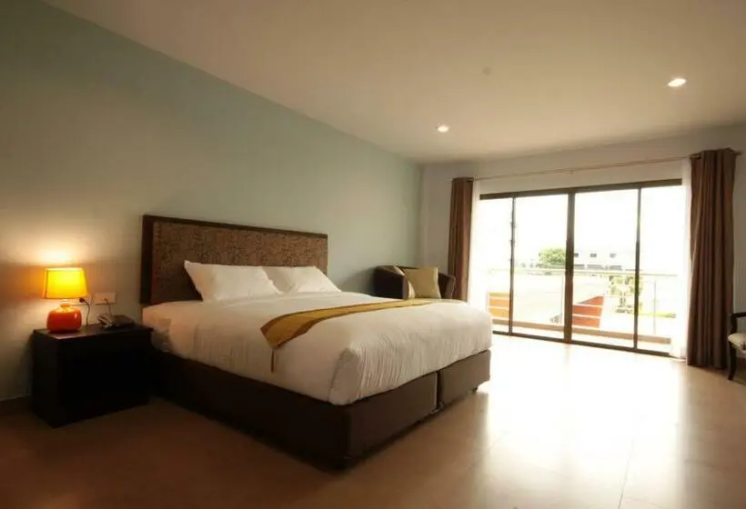 デラックスルーム, Paragon Suites Resort