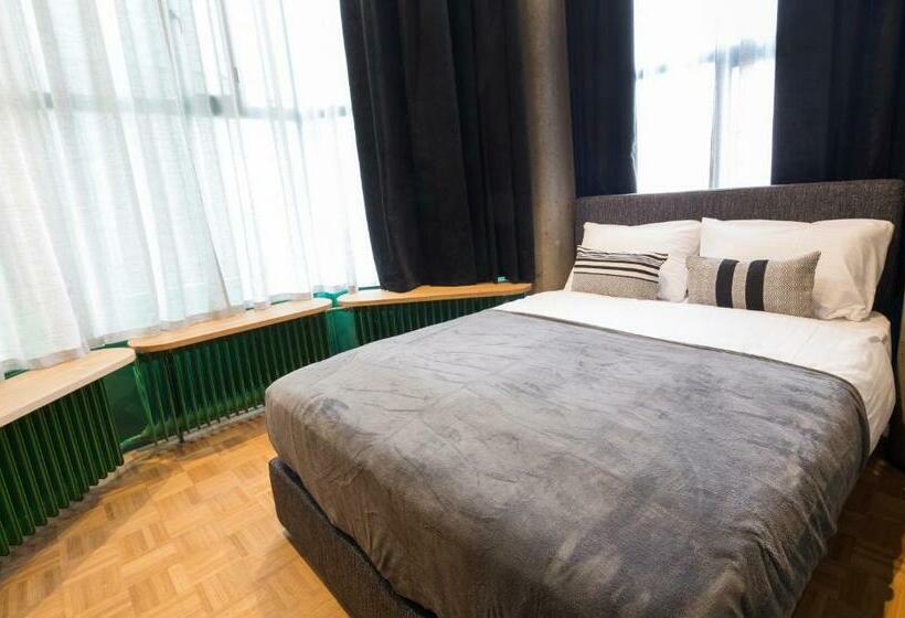 اتاق استاندارد چهار تخته, Quentin Zoo