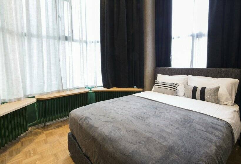 اتاق استاندارد چهار تخته, Quentin Zoo