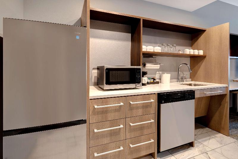 اتاق استاندارد, Quentin Zoo