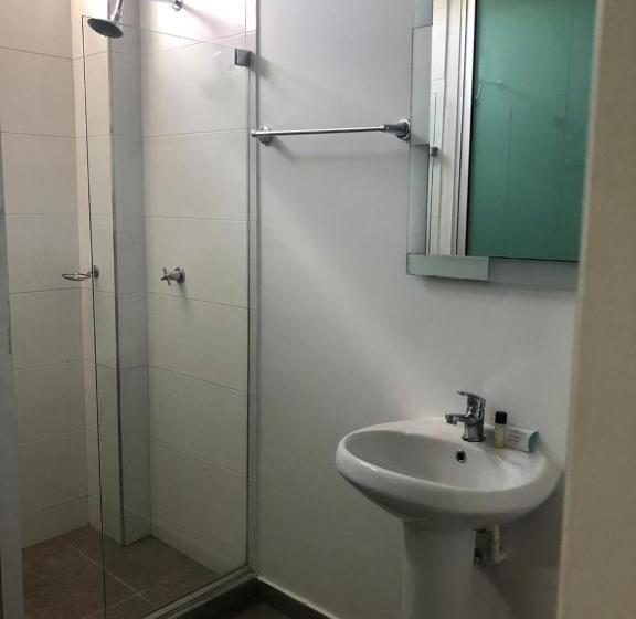 חדר דחוקס עם מיטת קינג, Suites Caribe