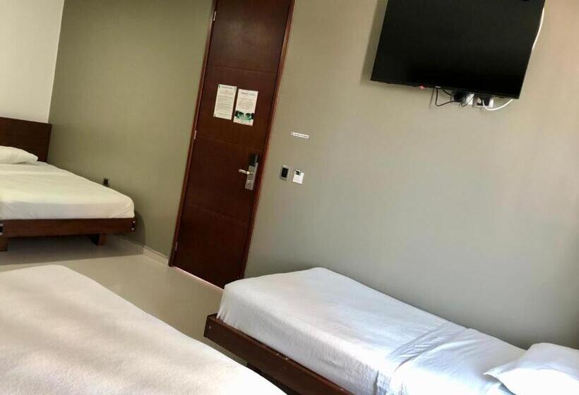 חדר משפחתי דלוקס, Suites Caribe