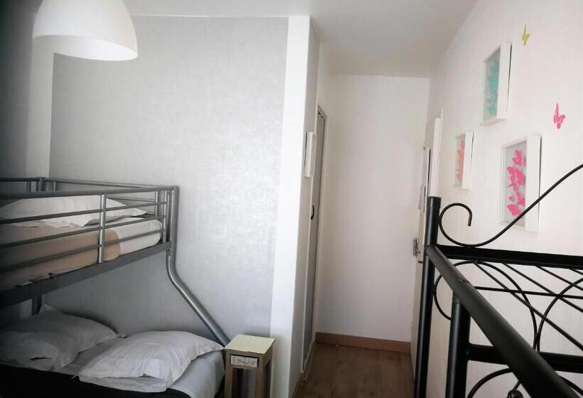 Номер Стандарт Трехместный, Terrasses De L Aven