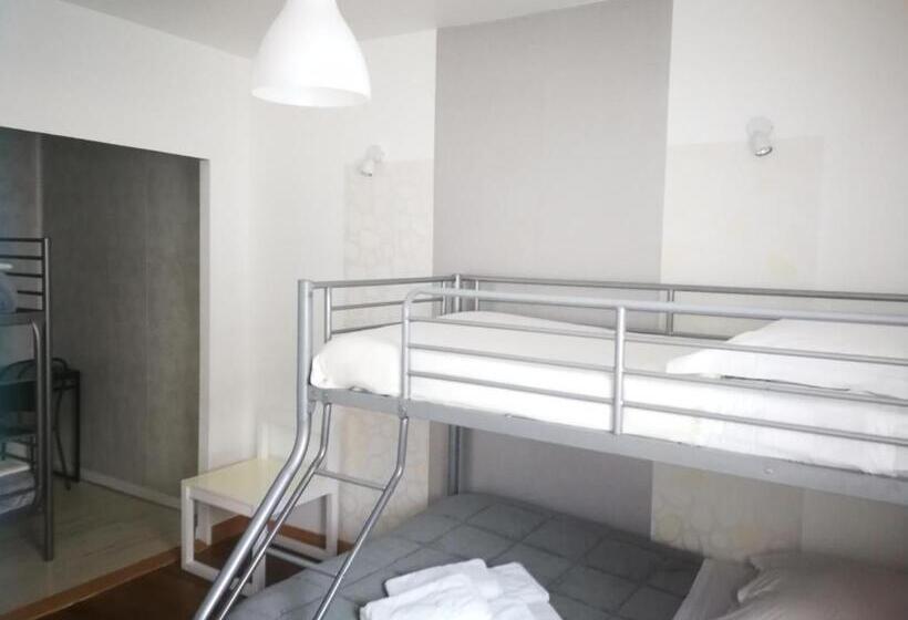 스탠다드 5인객실, Terrasses De L Aven