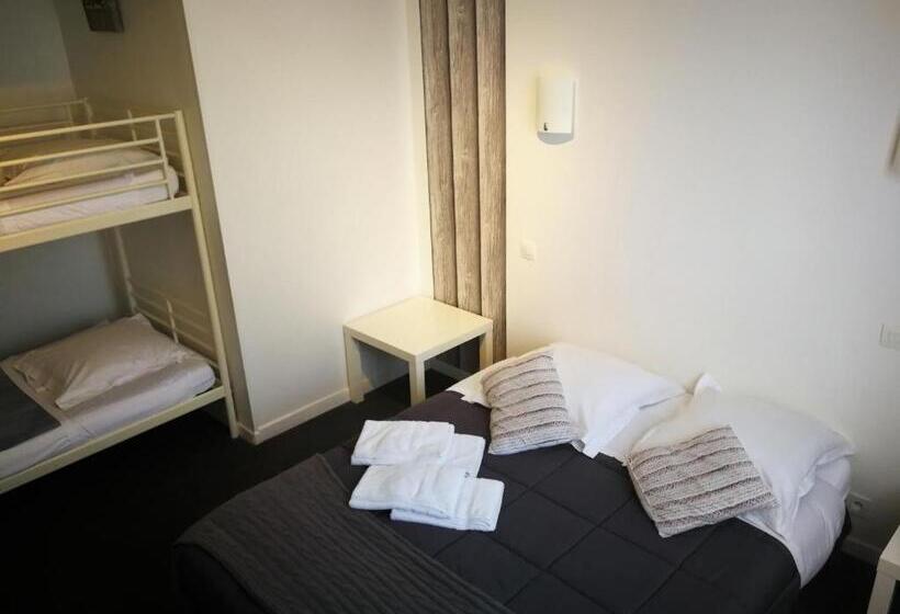 Четырехместный Номер Стандарт, Terrasses De L Aven