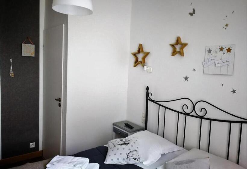 이코노미 룸, Terrasses De L Aven