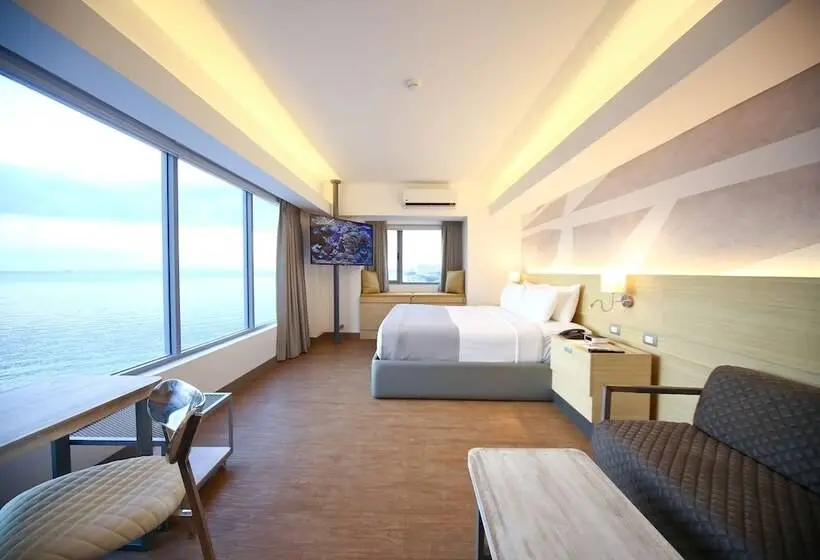 Penthouse Suite