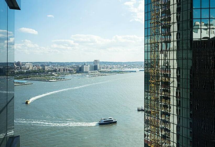 اتاق استاندارد با 2 تخت دوبل, Ac Hotel By Marriott New York Downtown