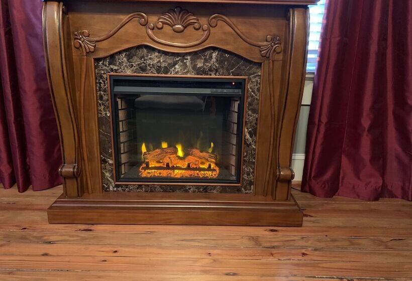 스위트, Bama Bed & Breakfast Campus