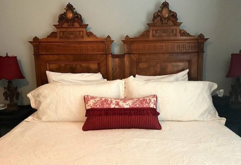 스위트, Bama Bed & Breakfast Campus