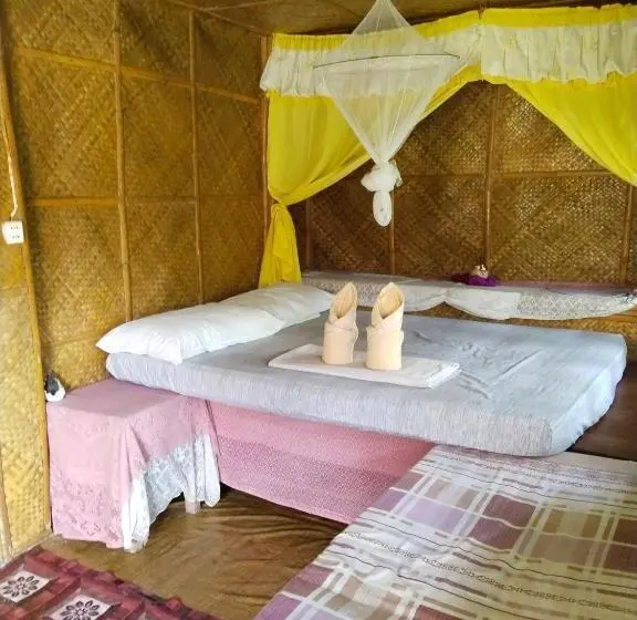 スタンダードバンガロー, Shirley S Cottage   Pamilacan Island