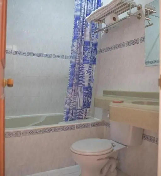 Standard Kolmen Hengen Huone, Anamichu Suites